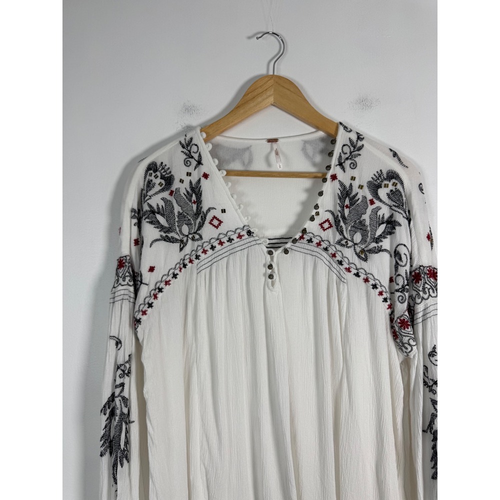 Bohemian Free People Womens Large Blouse White Embroidered Henley Peasant Top - Picture 7 of 8